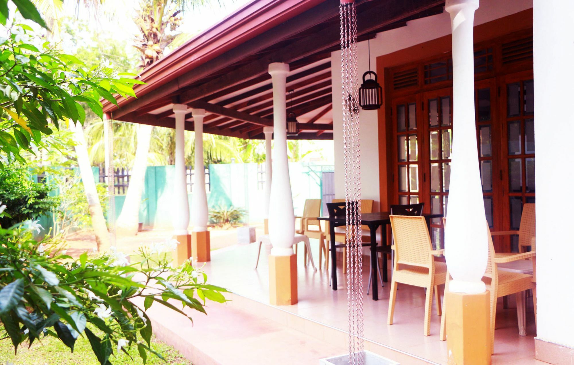 Hotel Las Vegas Anuradhapura Exterior photo